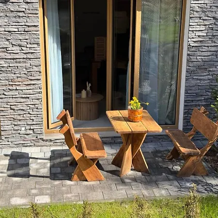 Ulubiony Mariental Sauny, Blisko Wyciagu