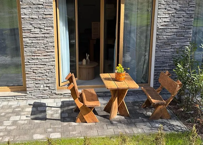 Ulubiony Mariental Sauny, Blisko Wyciagu